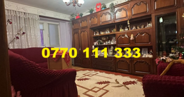 Apartament 4 camere decomandat, C. Calarasilor-Viziru 3.