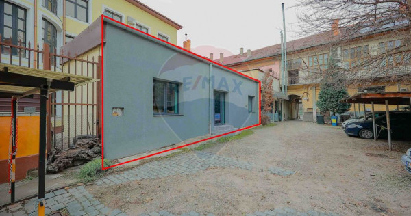 Spațiu de birouri de &icirc;nchiriat &ndash; Ultracentral, Piața...