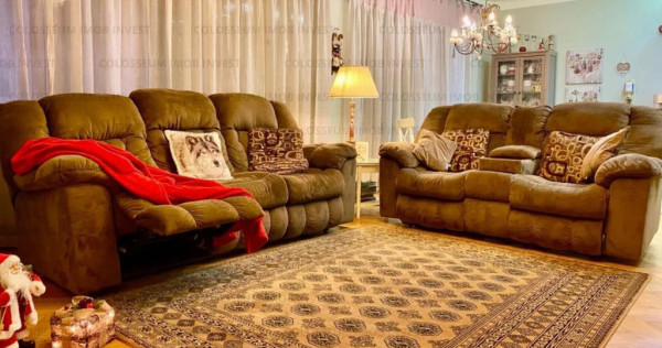 Apartament 3 camere, semidecomandat -Centrul Istoric