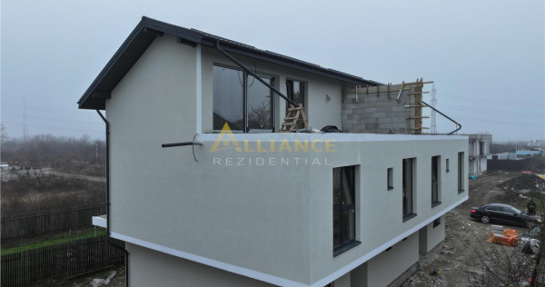 Vila cu 5 camere - 4 bai, 180 MPU, Teren - 190 MP