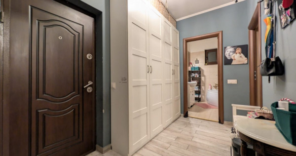 Apartament 2 camere si curte, zona foarte buna, mobilat