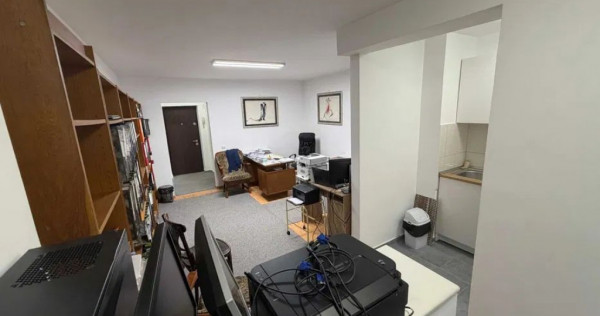 Garsoniera de vanzare 31 mp Colentina Plumbuita