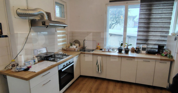 Casa individuala 120 mp cu spatiu comercial separat 70 mp, M