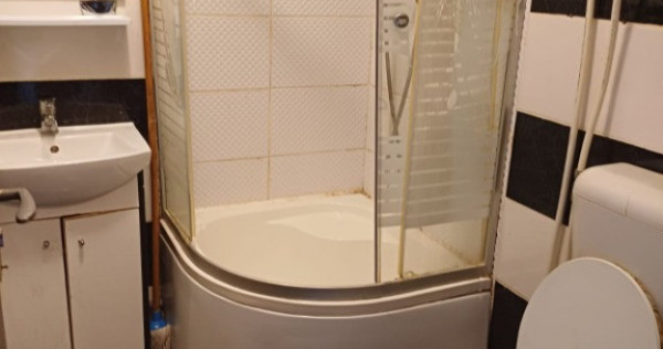 Podu Ros GEAMBO- GARSONIERA 18 MP