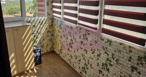 Agentia Apulum 94 ofera spre vanzare 2 camere metrou Piat...