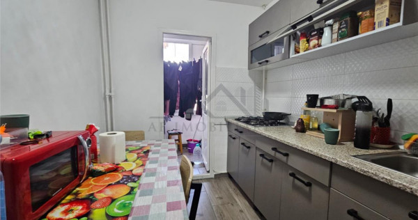 Apartament 2 camere renovat zona Canta