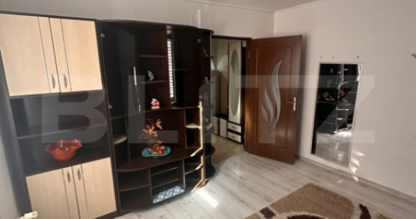 Apartament 2 camere, 48 mp, zona D&acirc;mbu Pietros