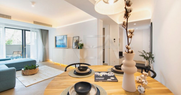 2 Camere de inchiriat Cortina Academy