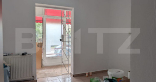 Spațiu comercial cu 2 Intrări Stradale, 70 mp, zona Micro