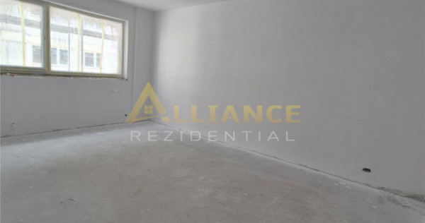 Grand Arena Mall /Ap cu 2 Cam Decomandat