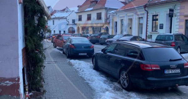 Apartament de v&acirc;nzare ultracentral in Medias, jud.Sibiu