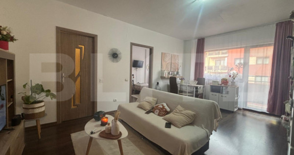 Apartament 3 camere, 57 mp, parcare, boxa, intermediar, zona