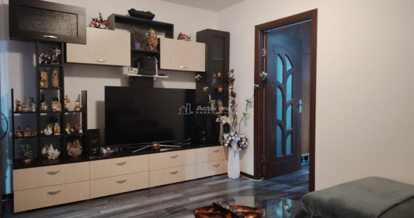 Apartament cu 2 camere mobilat si utilat modern, situat ultr