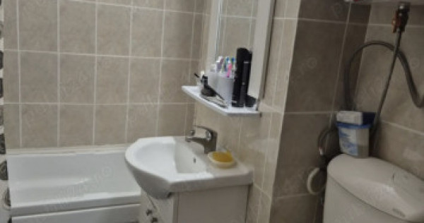 Piata sudului etaj 3 decomandat