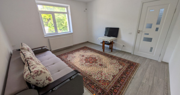 Apartament 2 camere decomandat 41 mp etaj 2 Gară, str. Arcu