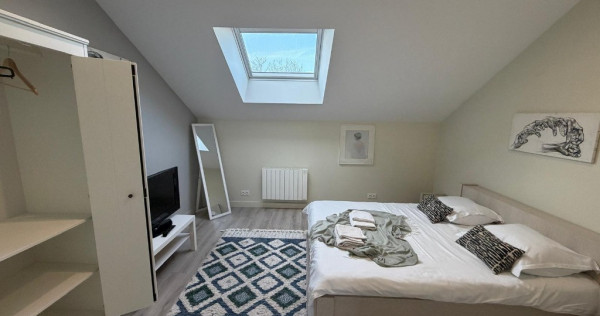 Apartament 1 camera la casa, zona Bujac, etaj 1