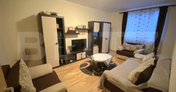 Apartament 3 camere, 70 mp, zona Tolstoi