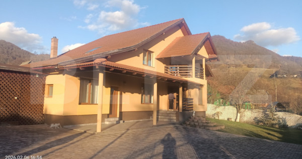 Casă de v&acirc;nzare, 270 mp, zona Exterior- Tisieu