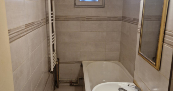 Apartament 2 camere, 38 mp, zona Traian