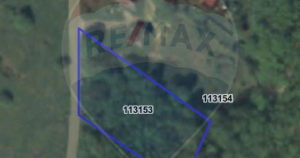 Teren intravilan 1700 mp, de v&acirc;nzare Borod - Valea M&acirc;scă