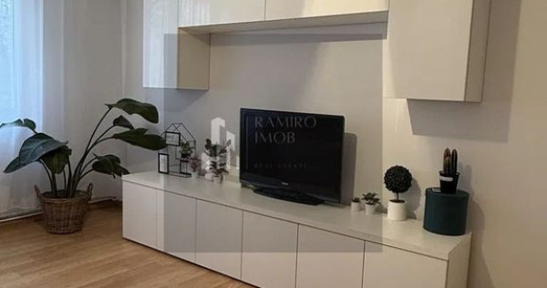 3 camere Auchan Titan 1 Decembrie 1918