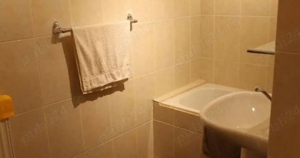 Vitan mall cu boiler etaj 4