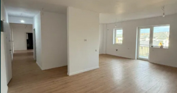 Apartament 4 camere, decomandat - zona Tractorul