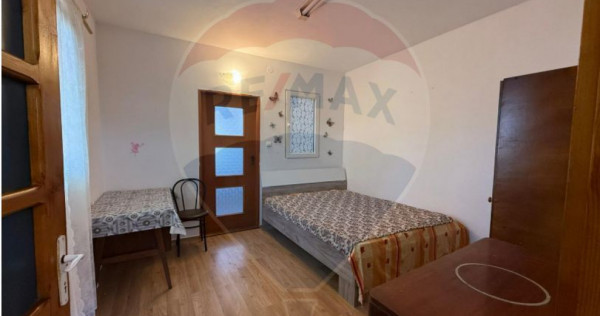 Garconiera spatioasa-Inchiriere-Calea Poplacii/Strand 2