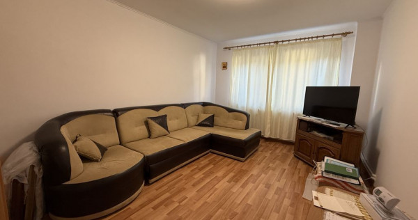 EXCLUSIVITATE!!! APARTAMENT 4 CAMERE DECOMANDAT , ZONA UL...