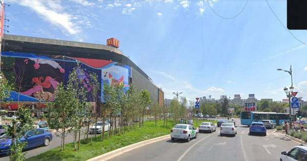 Zona Unirii 50 mp vad comercial stradal