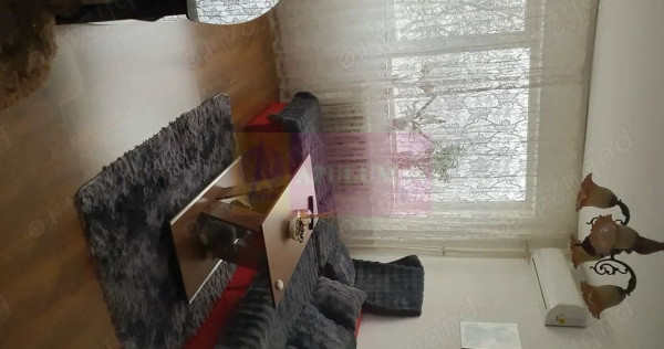 Apartament 2 camere , zona Mall Plaza.