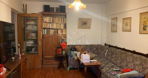 2 camere Dacia decomandat, et. 5, an 1982, metrou, 51 mp