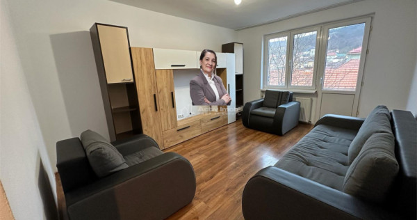 Resita, Apartament de sau schimb cu Casa, Renovat, 2 Cam.Cf