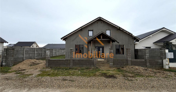 CASA P M | SANTANDREI | ORADEA | TEREN 500 MP