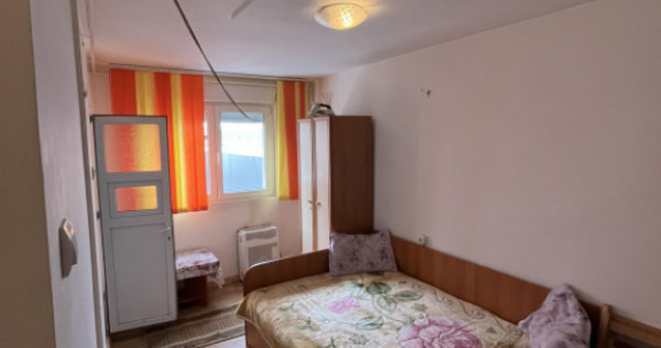 Garsonieră 22 mp, Vest &ndash; Kaufland