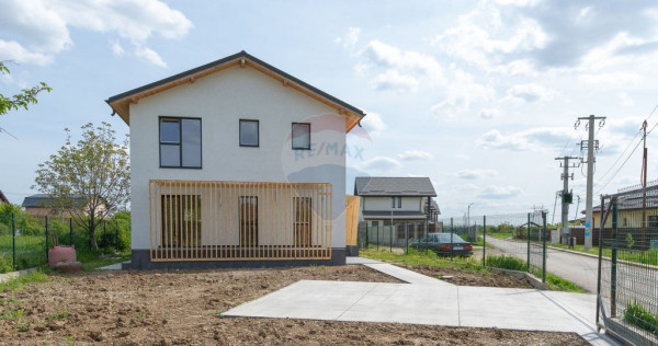 Casă Nouă/Premium/130 mp/Teren 450 m/ Pompă de caldura...