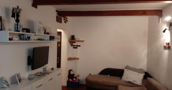 Garsoniera Ansamblul Dorobantilor, Pozitie Buna , mobilat u