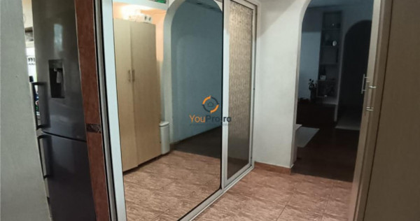 Apartament 4 camere etaj 2 zona Dacia