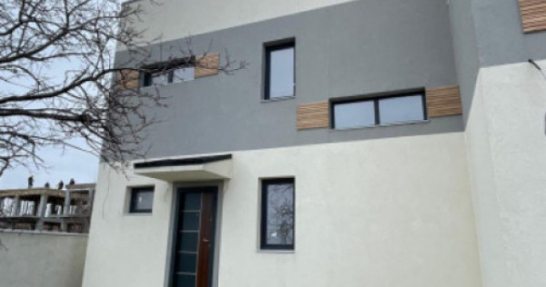 Casă modernă P+1, terasă generoasă, priveliște superbă