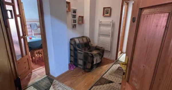 Apartament Cu 2 Camere Decomandate - Parter Zona Obcini