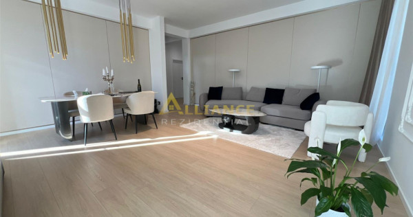 Casa individuala - 4 camere - 2 bai - la 10 min de RATB