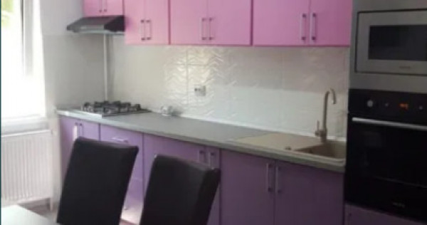 Apartament 3 camere, decomandat - zona Astra