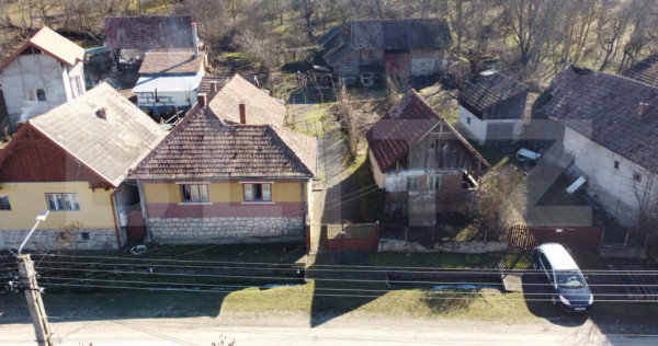 Se vinde casa renovabila la 10 minute de Huedin, in satul Bi