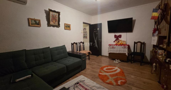 Vanzare-Apartament 3 camere-etajul 2-Alexandru cel Bun