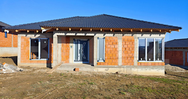 Casă modernă | 650 mp teren | Dublu front | Paleu | L&acirc;ng?