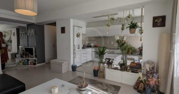 CPMISION 0 Apartament 2 camere semidecomandat zona Stejarului