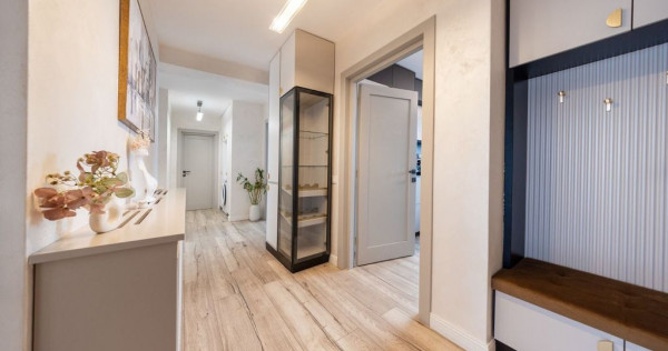 Coresi-Penthouse 3 camere +loc de parcare subteran 203mp