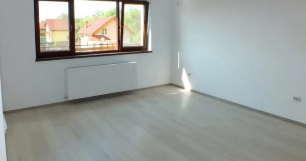 Apartament 2 camere, decomandat - zona Sanpetru