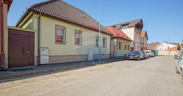 CASA 4 CAMERE SINGURA IN CURTE RENOVATA| BECI |STR. MIRAS...