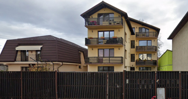 Inchiriez apartament 2 camere, str. Dacia Craiter, parcare in curte